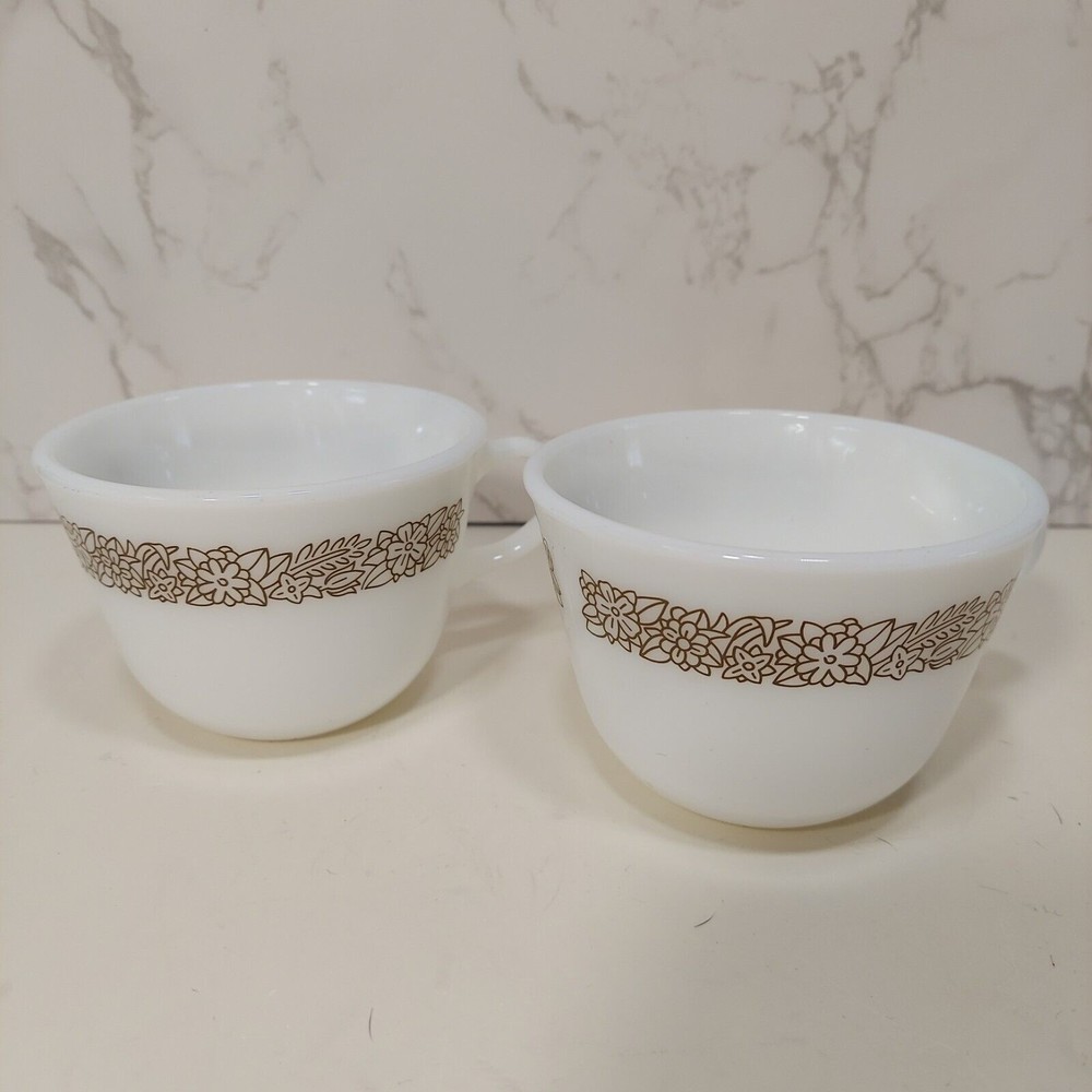 Set Of 2 Vintage Pyrex Coffee Mugs White Milk Glass Woodland Brown Tea Cups